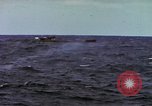 Standbild japanischen U-Boot zerstört nach Ende der Zweiten Weltkrieg Pazifik, 1946, aus Sekunde 6 historischem Filmmaterial Videoclip 65675076132