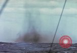 Standbild japanischen U-Boot zerstört nach Ende der Zweiten Weltkrieg Pazifik, 1946, aus Sekunde 28 historischem Filmmaterial Videoclip 65675076132