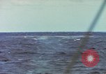 Standbild japanischen U-Boot zerstört nach Ende der Zweiten Weltkrieg Pazifik, 1946, aus Sekunde 53 historischem Filmmaterial Videoclip 65675076132