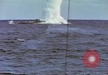 Standbild Japanischen Uboot absichtlich zerstört folgenden Zweiten Weltkrieg Pazifik, 1946, aus Sekunde 16 historischem Filmmaterial Videoclip 65675076134