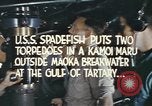 Standbild Interieur der USS Spadefish (SS-411) bei Torpedo Angriff Meer von Japan, 1944, aus Sekunde 4 historischem Filmmaterial Videoclip 65675076138