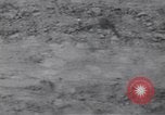Standbild frog Jumping Wettbewerb Angels Camp California USA, 1939, aus Sekunde 29 historischem Filmmaterial Videoclip 65675076143