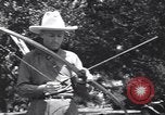 Standbild Ken Wilhelm San Gabriel California USA, 1939, aus Sekunde 48 historischem Filmmaterial Videoclip 65675076152