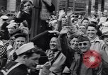 Standbild Sieg über Japan Tag Seattle Washington USA, 1945, aus Sekunde 45 historischem Filmmaterial Videoclip 65675076158