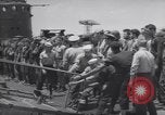 Standbild USS Argonaut- SS-166 Pearl Harbor Hawaii USA, 1942, aus Sekunde 15 historischem Filmmaterial Videoclip 65675076168