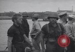 Standbild USS Argonaut- SS-166 Pearl Harbor Hawaii USA, 1942, aus Sekunde 39 historischem Filmmaterial Videoclip 65675076168