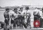 Standbild USS Argonaut- SS-166 Pearl Harbor Hawaii USA, 1942, aus Sekunde 44 historischem Filmmaterial Videoclip 65675076168