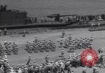Standbild USS Nautilus Pearl Harbor Hawaii USA, 1942, aus Sekunde 30 historischem Filmmaterial Videoclip 65675076170