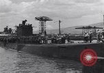 Immagine di USS Nautilus SS-168 a Pearl Harbor Pearl Harbor Hawaii USA, 1942, secondo 35 filmato di repertorio 65675076182