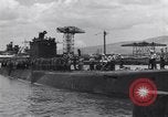 Immagine di USS Nautilus SS-168 a Pearl Harbor Pearl Harbor Hawaii USA, 1942, secondo 38 filmato di repertorio 65675076182