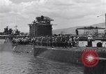 Immagine di USS Nautilus SS-168 a Pearl Harbor Pearl Harbor Hawaii USA, 1942, secondo 54 filmato di repertorio 65675076182