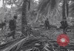 Standbild 27Infanterie Division auf Makin Island Zweiten Weltkrieg Makin Island Inseln Butaritari, 1943, aus Sekunde 18 historischem Filmmaterial Videoclip 65675076188
