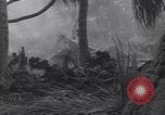 Standbild 27Infanterie Division auf Makin Island Zweiten Weltkrieg Makin Island Inseln Butaritari, 1943, aus Sekunde 41 historischem Filmmaterial Videoclip 65675076188