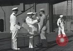 Image le personnel de la marine des États-Unis Pearl Harbor Hawaii USA, 1942, de la seconde 44 séquences d'archives historiques vidéo 65675076191