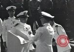Image médailles décernées Pearl Harbor Hawaii USA, 1943, de la seconde 14 séquences d'archives historiques vidéo 65675076194
