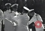 Image médailles décernées Pearl Harbor Hawaii USA, 1943, de la seconde 24 séquences d'archives historiques vidéo 65675076194