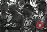 Standbild American Kapläne Salomonen Melanesien, 1943, aus Sekunde 20 historischem Filmmaterial Videoclip 65675076203