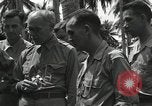 Standbild American Kapläne Salomonen Melanesien, 1943, aus Sekunde 25 historischem Filmmaterial Videoclip 65675076203