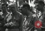 Standbild American Kapläne Salomonen Melanesien, 1943, aus Sekunde 26 historischem Filmmaterial Videoclip 65675076203