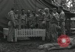 Standbild American Kapläne Salomonen Melanesien, 1943, aus Sekunde 27 historischem Filmmaterial Videoclip 65675076203