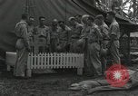 Standbild American Kapläne Salomonen Melanesien, 1943, aus Sekunde 29 historischem Filmmaterial Videoclip 65675076203