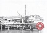 Immagine di Siluro al dock Montauk New York USA, 1944, secondo 1 filmato di repertorio 65675076211