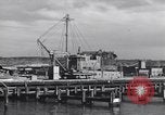 Immagine di Siluro al dock Montauk New York USA, 1944, secondo 41 filmato di repertorio 65675076211