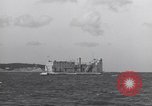 Immagine di Siluro al dock Montauk New York USA, 1944, secondo 55 filmato di repertorio 65675076211