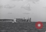 Immagine di Siluro al dock Montauk New York USA, 1944, secondo 56 filmato di repertorio 65675076211