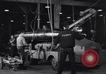 Immagine di Siluro shop Montauk New York USA, 1944, secondo 35 filmato di repertorio 65675076214