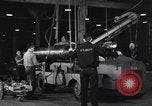 Immagine di Siluro shop Montauk New York USA, 1944, secondo 37 filmato di repertorio 65675076214