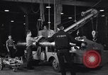 Immagine di Siluro shop Montauk New York USA, 1944, secondo 45 filmato di repertorio 65675076214