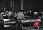Immagine di Siluro shop Montauk New York USA, 1944, secondo 44 filmato di repertorio 65675076215