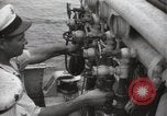 Standbild heben USS Squalus Portsmouth New Hampshire USA, 1939, aus Sekunde 33 historischem Filmmaterial Videoclip 65675076217