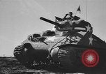Image Armée des États-Unis M4 chars Sherman United States USA, 1944, de la seconde 44 séquences d'archives historiques vidéo 65675076240