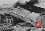 Image Armée des États-Unis M4 chars Sherman United States USA, 1944, de la seconde 61 séquences d'archives historiques vidéo 65675076240