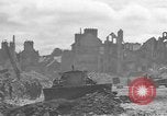 Image des ingénieurs américains Valognes France, 1944, de la seconde 10 séquences d'archives historiques vidéo 65675076255