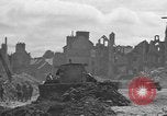 Image des ingénieurs américains Valognes France, 1944, de la seconde 16 séquences d'archives historiques vidéo 65675076255