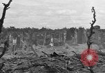 Image des ingénieurs américains Valognes France, 1944, de la seconde 28 séquences d'archives historiques vidéo 65675076255