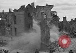 Image des ingénieurs américains Valognes France, 1944, de la seconde 39 séquences d'archives historiques vidéo 65675076255