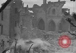 Image des ingénieurs américains Valognes France, 1944, de la seconde 44 séquences d'archives historiques vidéo 65675076255