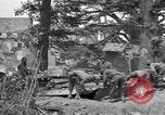 Image des ingénieurs américains Valognes France, 1944, de la seconde 56 séquences d'archives historiques vidéo 65675076255