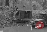 Image des ingénieurs américains Valognes France, 1944, de la seconde 6 séquences d'archives historiques vidéo 65675076257