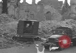 Image des ingénieurs américains Valognes France, 1944, de la seconde 9 séquences d'archives historiques vidéo 65675076257