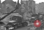 Image des ingénieurs américains Valognes France, 1944, de la seconde 13 séquences d'archives historiques vidéo 65675076257
