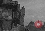 Image des ingénieurs américains Valognes France, 1944, de la seconde 3 séquences d'archives historiques vidéo 65675076258