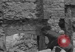 Image des ingénieurs américains Valognes France, 1944, de la seconde 20 séquences d'archives historiques vidéo 65675076258