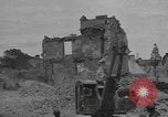 Image des ingénieurs américains Valognes France, 1944, de la seconde 44 séquences d'archives historiques vidéo 65675076258