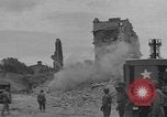 Image des ingénieurs américains Valognes France, 1944, de la seconde 54 séquences d'archives historiques vidéo 65675076258