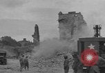 Image des ingénieurs américains Valognes France, 1944, de la seconde 56 séquences d'archives historiques vidéo 65675076258
